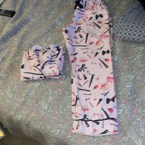 Kate Spade ♠️ dream a little dream pajamas size xs. - Picture 6 of 7